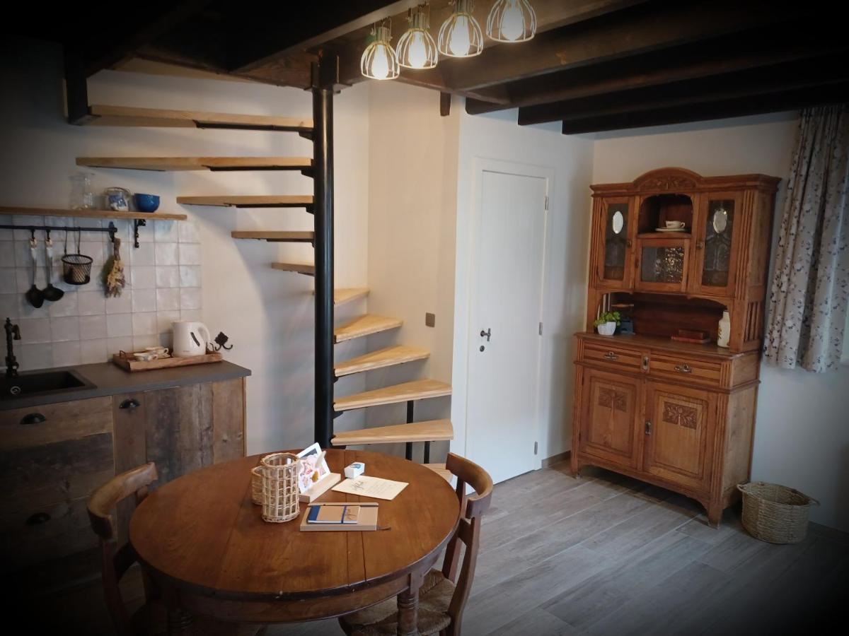 Gastenkamer Klein Geluk Brugge Buitenkant foto
